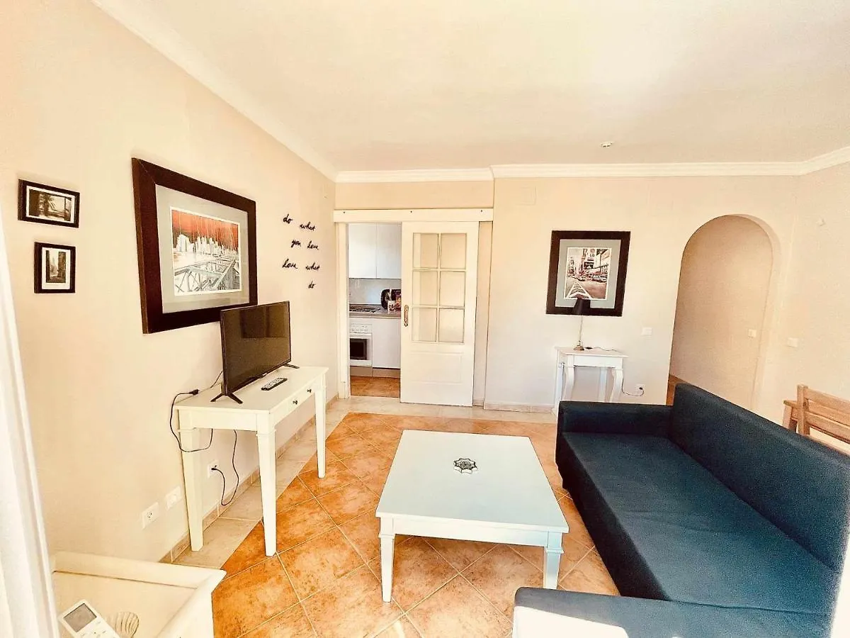 Apartamento Residencial El Faro III Playa Punta del Moral Isla Canela 0*,