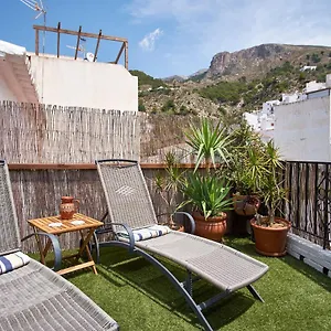 https://casa-dorotea-canillas-de-aceituno.1costadelsol.com